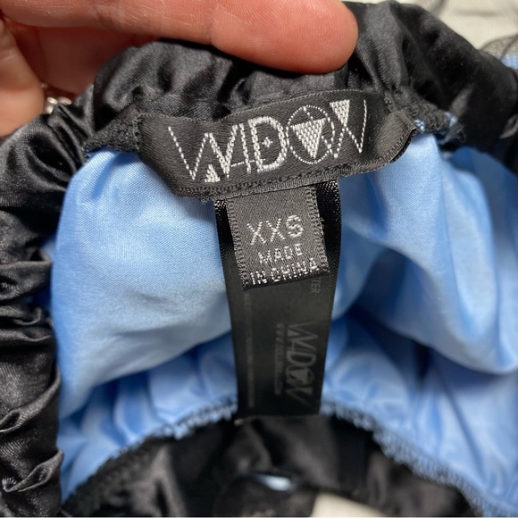 Dolls Kill Widow Clair De Lune Satin & Lace Mini Skirt XXS - Picture 6 of 10